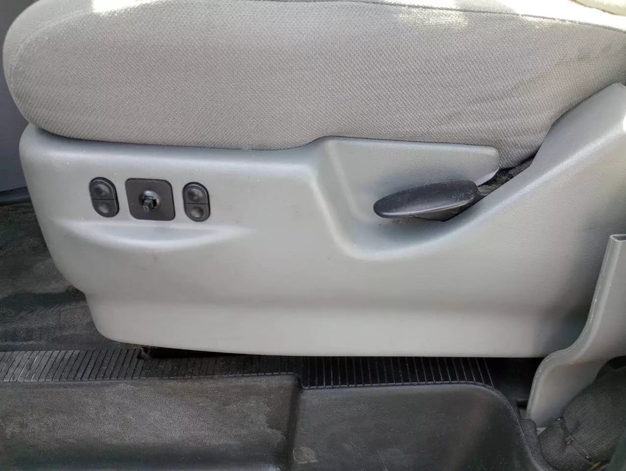 2014 Ford E450 ADA Shuttle Bus - Image 13