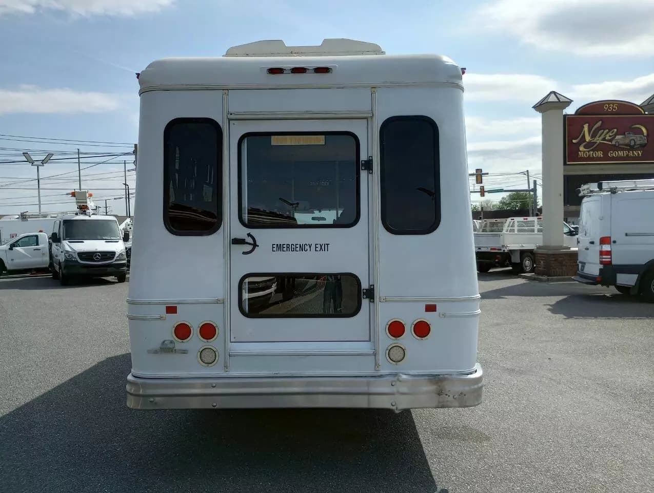 2014 Ford E450 ADA Shuttle Bus - Image 6