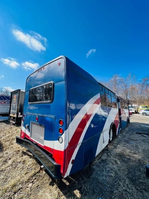2008 Freightliner X Line Transit Bus - Image 3