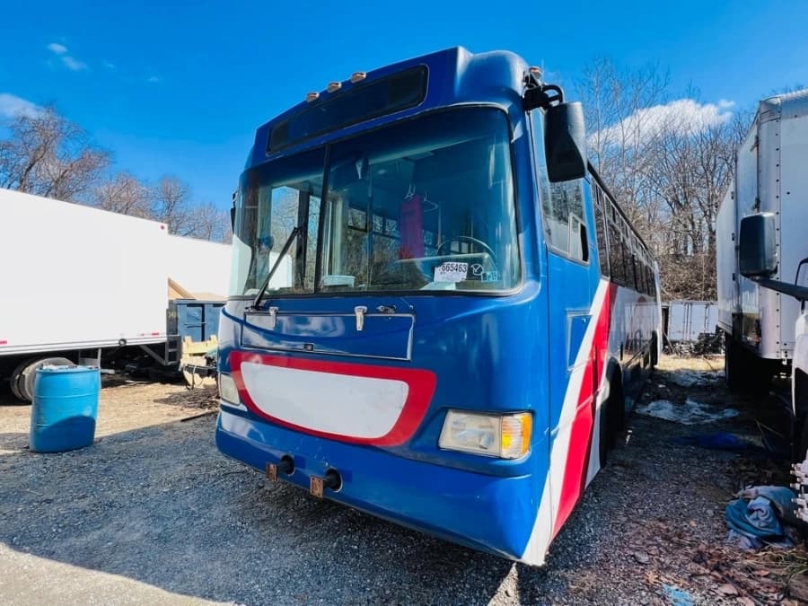 2008 Freightliner X Line Transit Bus - Image 1