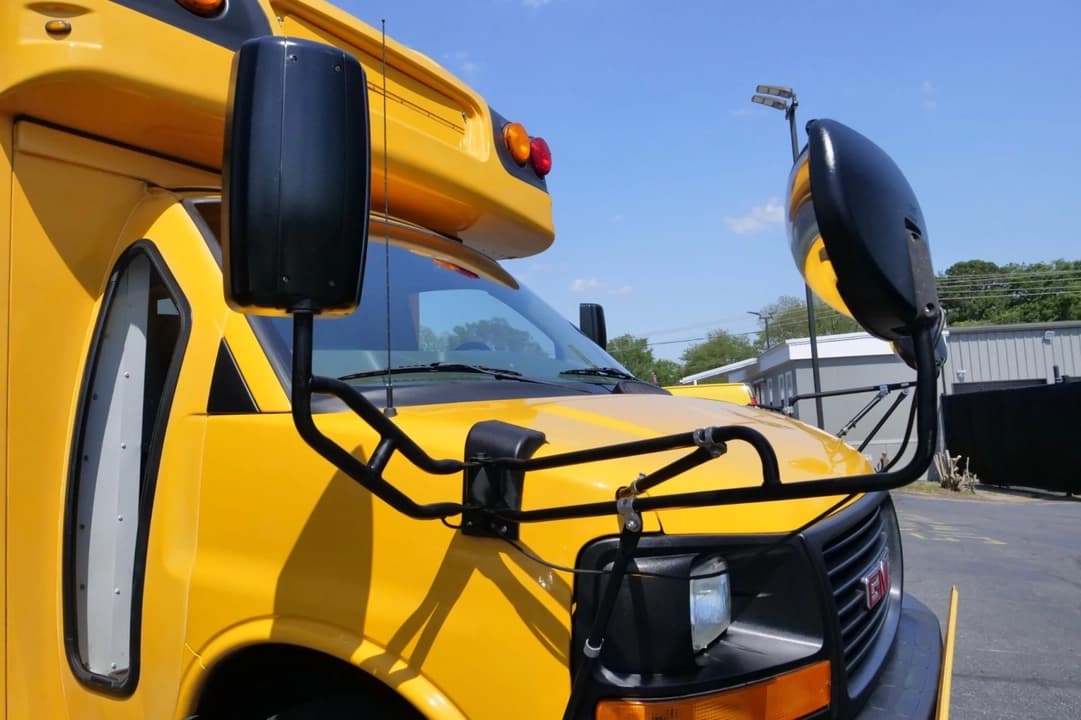 2011 GMC Savana ADA School Bus - Image 5