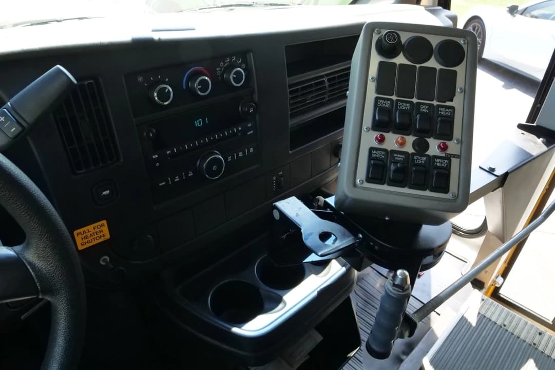 2011 GMC Savana ADA School Bus - Image 10