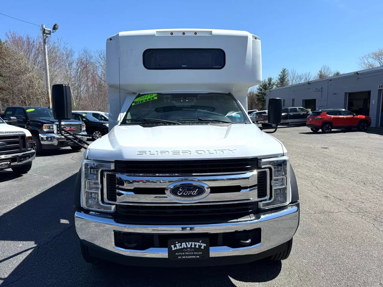 2019 Ford F550 ADA Shuttle Bus - Image 18