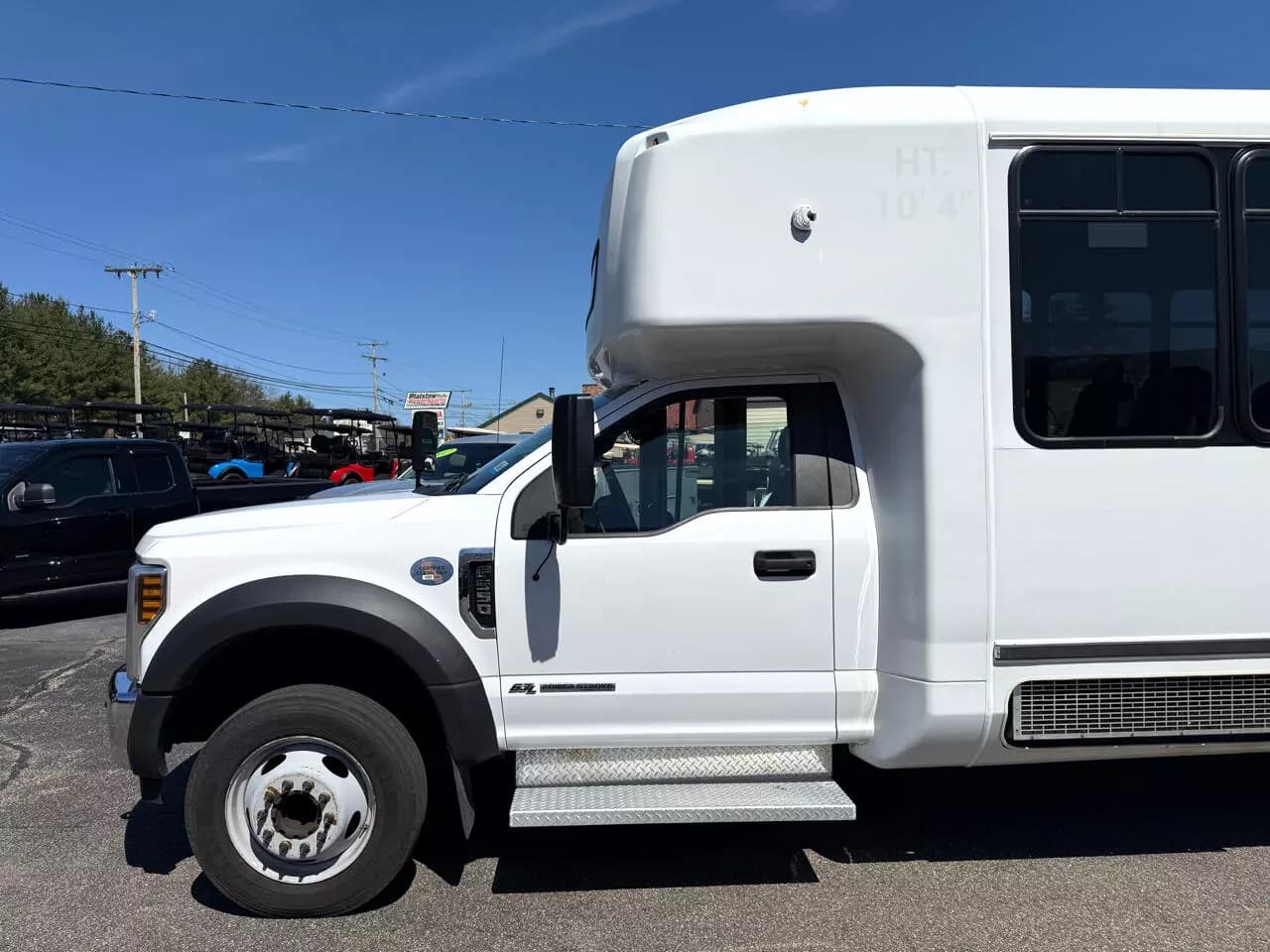 2019 Ford F550 ADA Shuttle Bus - Image 31