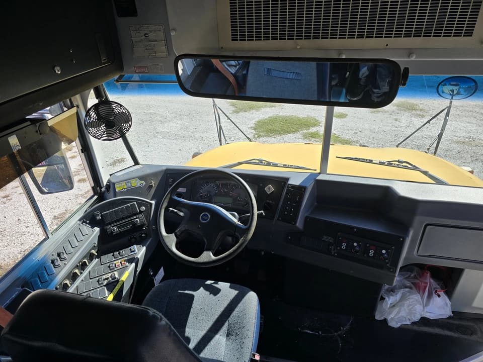 2011 Blue Bird Vision School Bus - Image 4