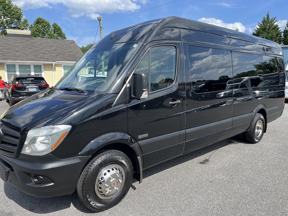 2017 Mercedes-Benz Sprinter Passenger Van - Image 8