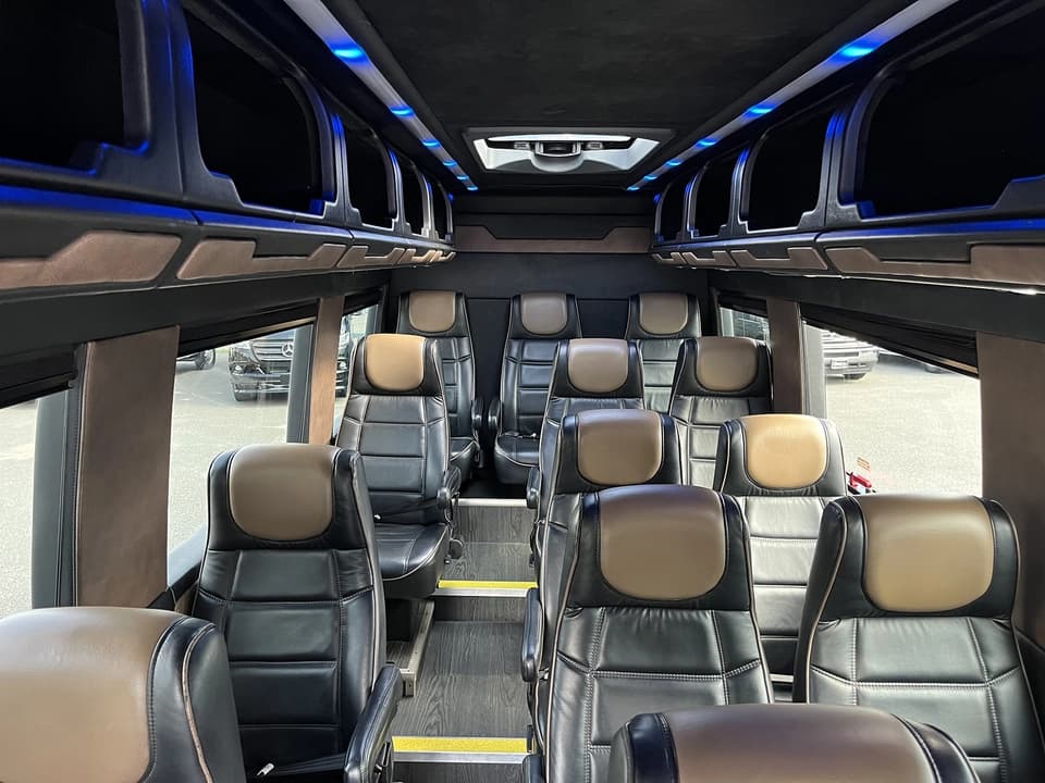 2017 Mercedes-Benz Sprinter Passenger Van - Image 10