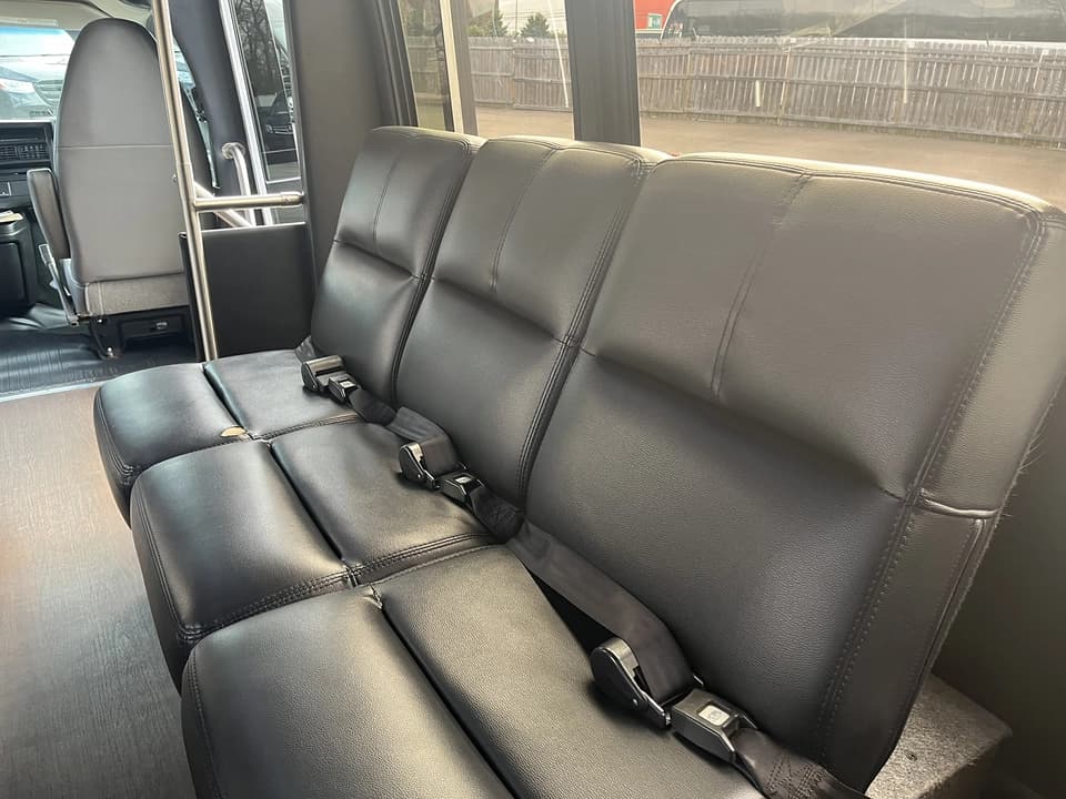 2015 Turtle Top Chevrolet Express Executive Shuttle - Image 4