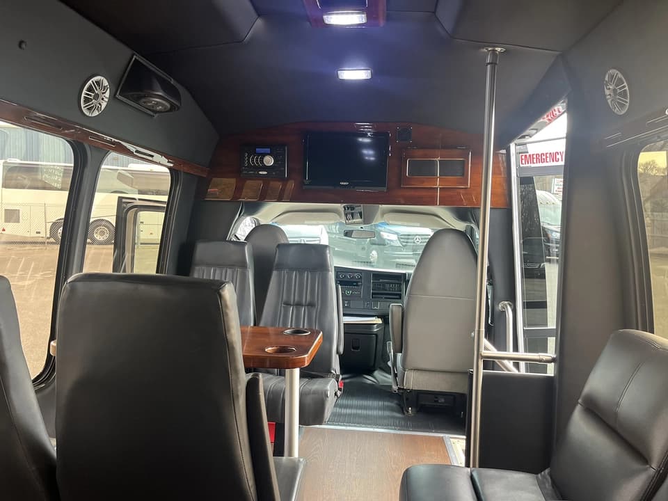 2015 Turtle Top Chevrolet Express Executive Shuttle - Image 8