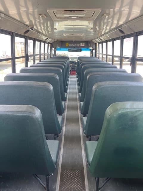 2013 Freightliner Dog Nose School Bus - Image 23