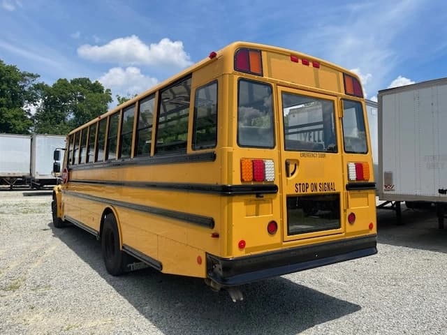 2013 Freightliner Dog Nose School Bus - Image 7