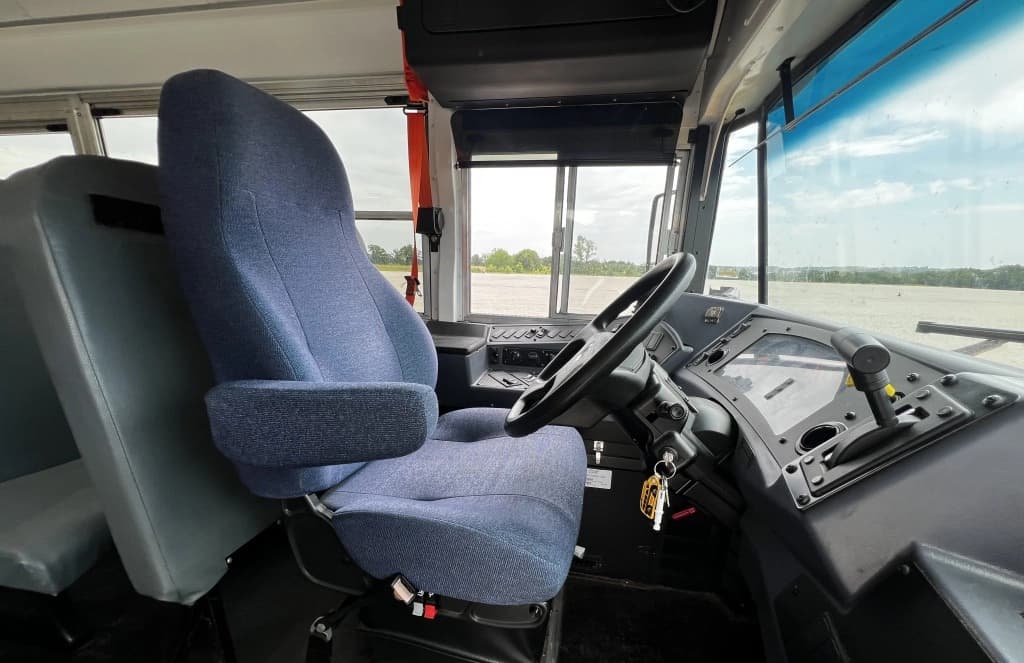 2021 Blue Bird Vision School Bus - Image 6