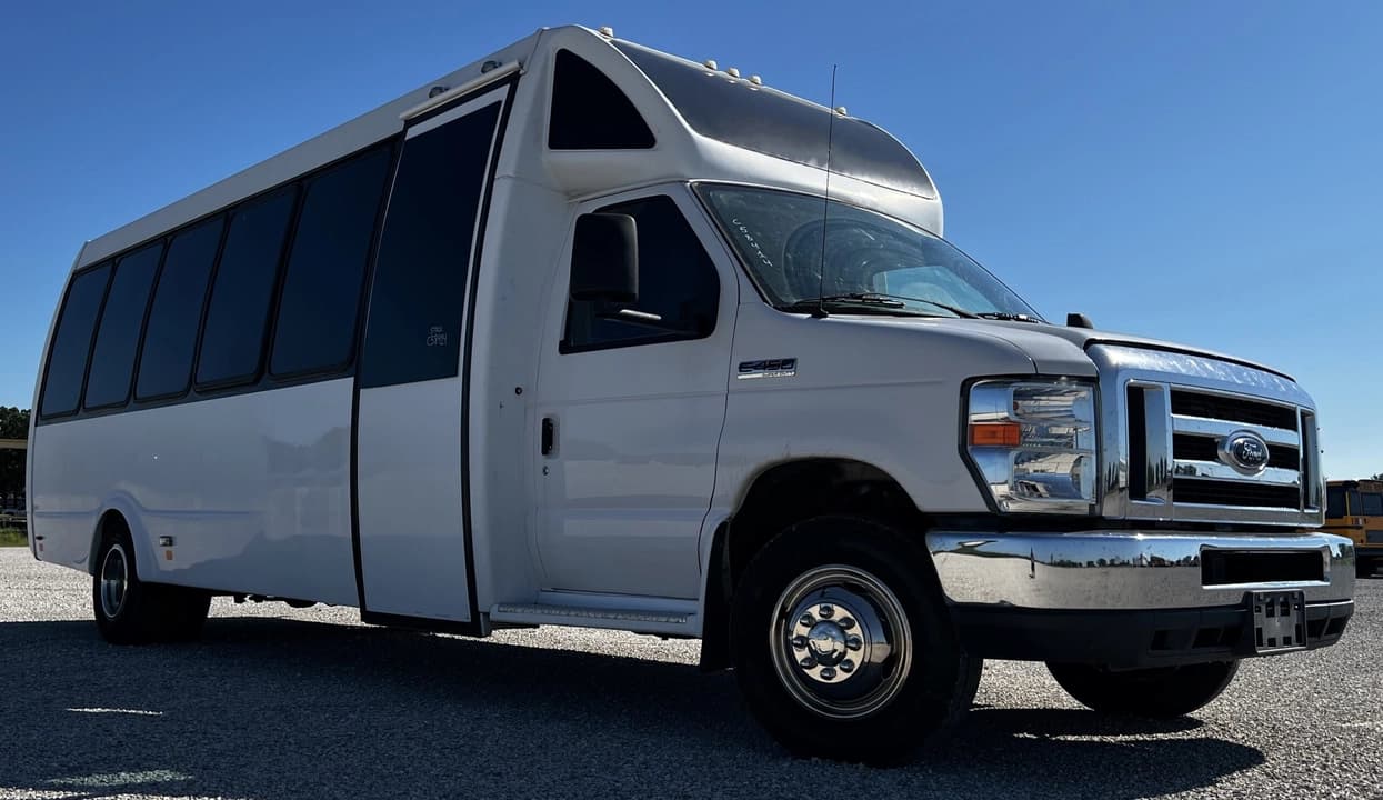 2018 Ford E450 Spirit Shuttle Bus - Image 2