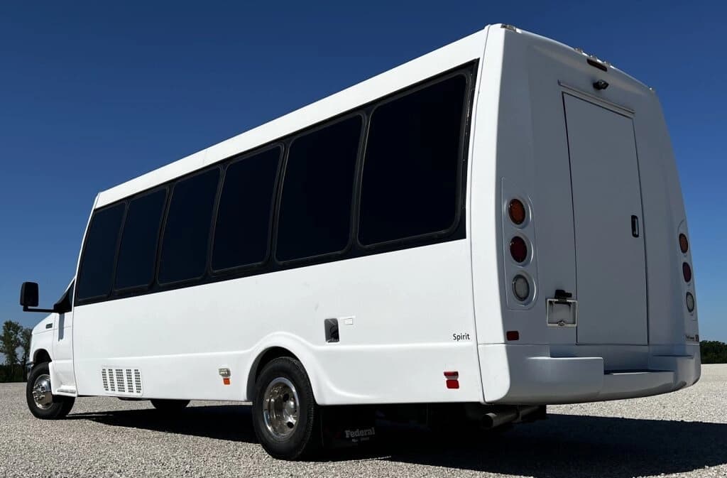 2018 Ford E450 Spirit Shuttle Bus - Image 4