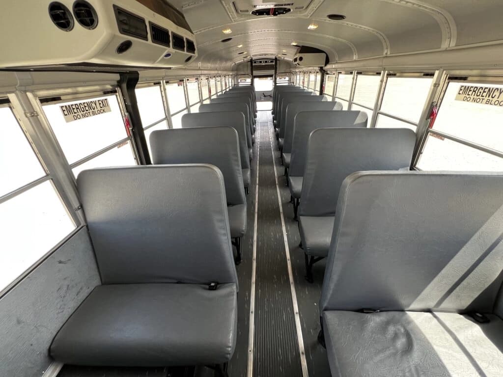 2013 Thomas Built FE Activity Bus - Image 9
