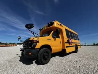 2017 Ford E450 bus
