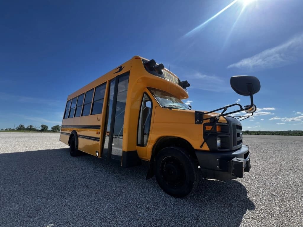 2017 Ford E450 Micro Bird School Bus - Image 2