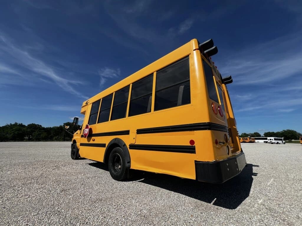 2017 Ford E450 Micro Bird School Bus - Image 4