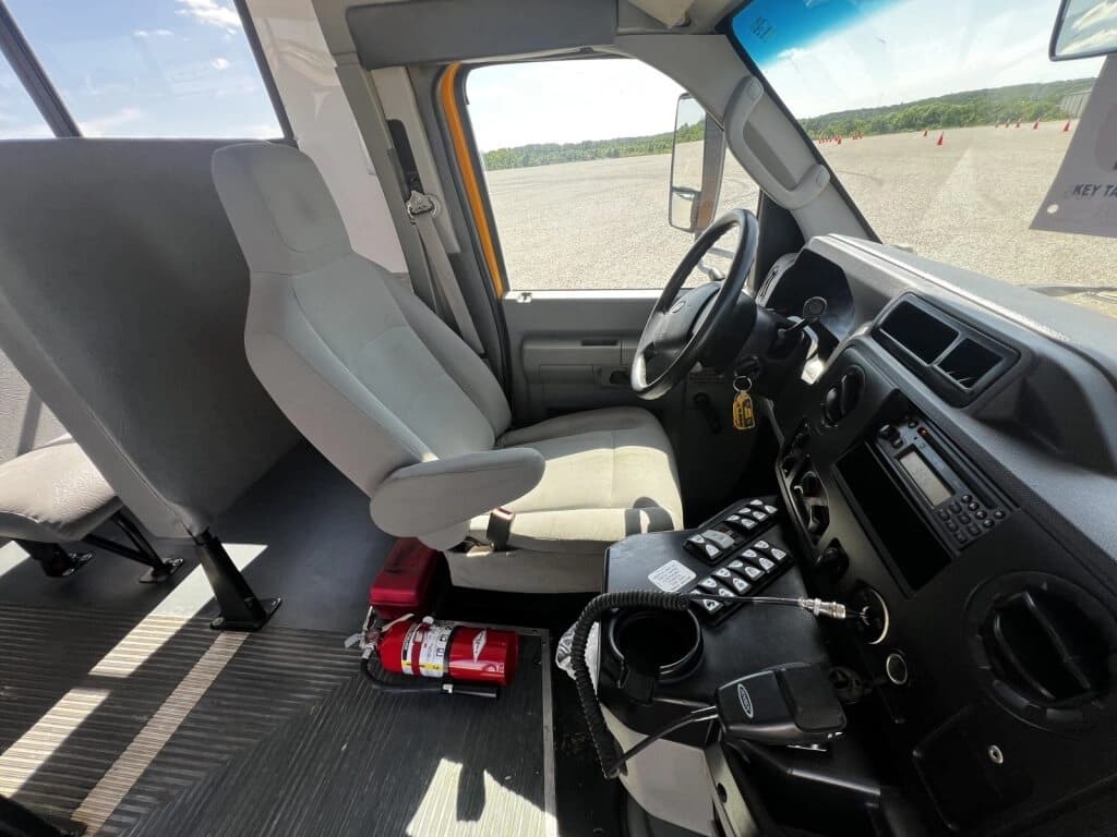 2017 Ford E450 Micro Bird School Bus - Image 5