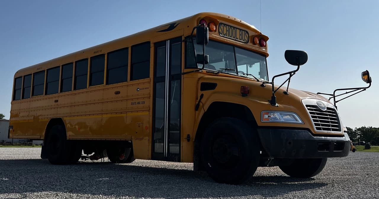 2020 Blue Bird Vision School Bus - Image 3