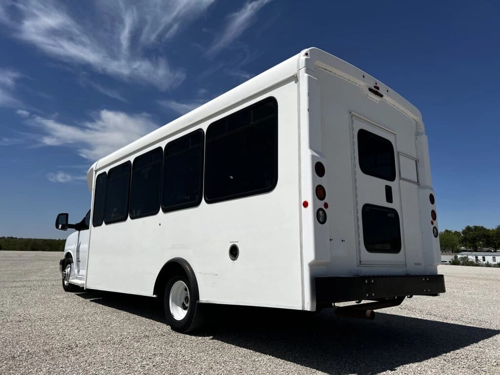 2019 Chevrolet Arboc Shuttle Bus - Image 3