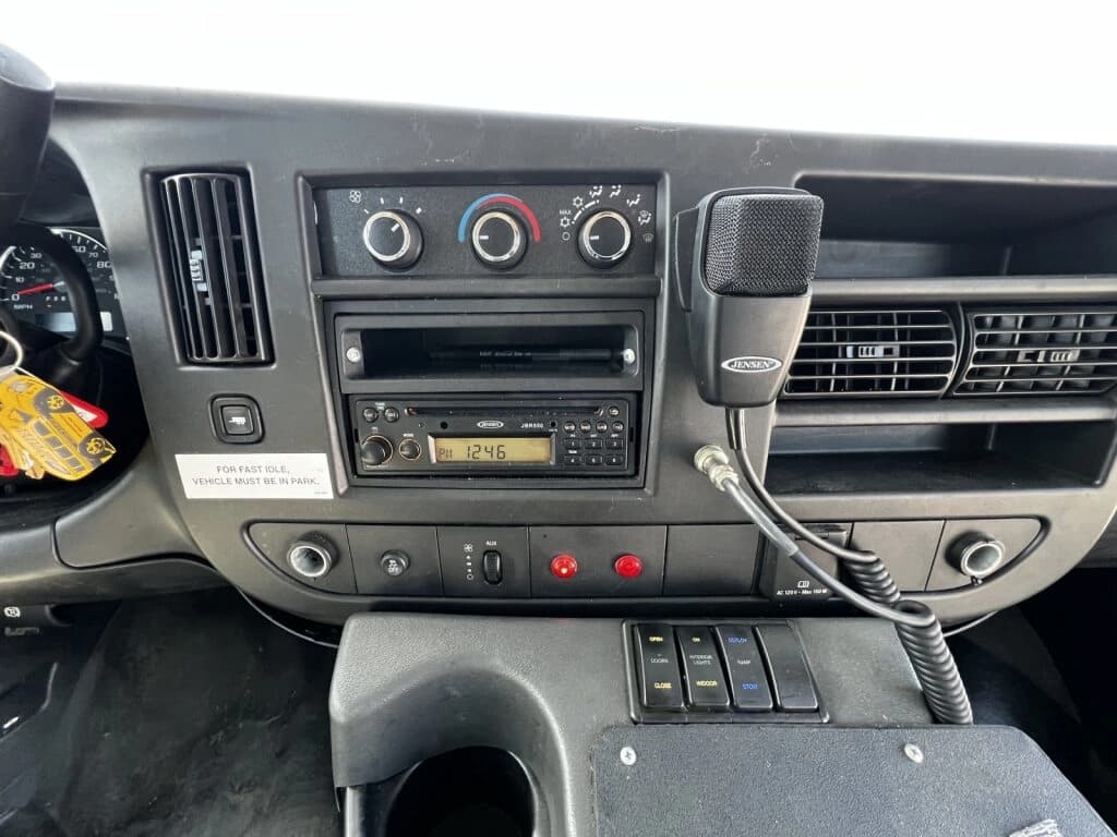 2019 Chevrolet Arboc Shuttle Bus - Image 10