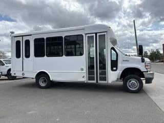 2021 Ford E350 bus