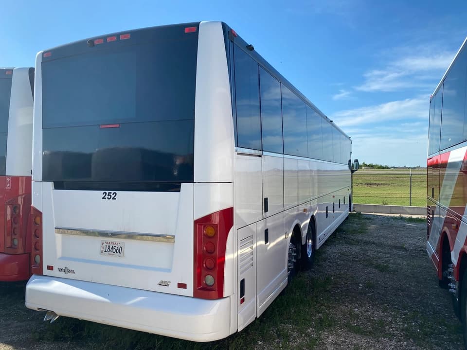 2018 Van Hool CX45 Coach Bus - Image 2