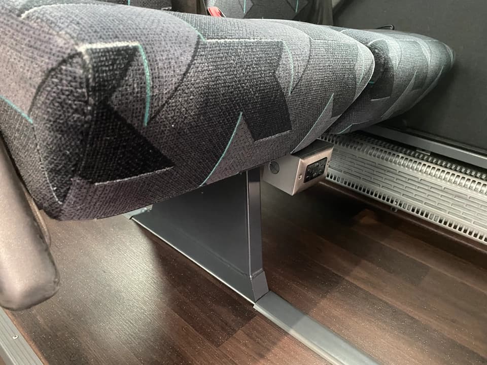 2018 Van Hool CX45 Coach - Image 8