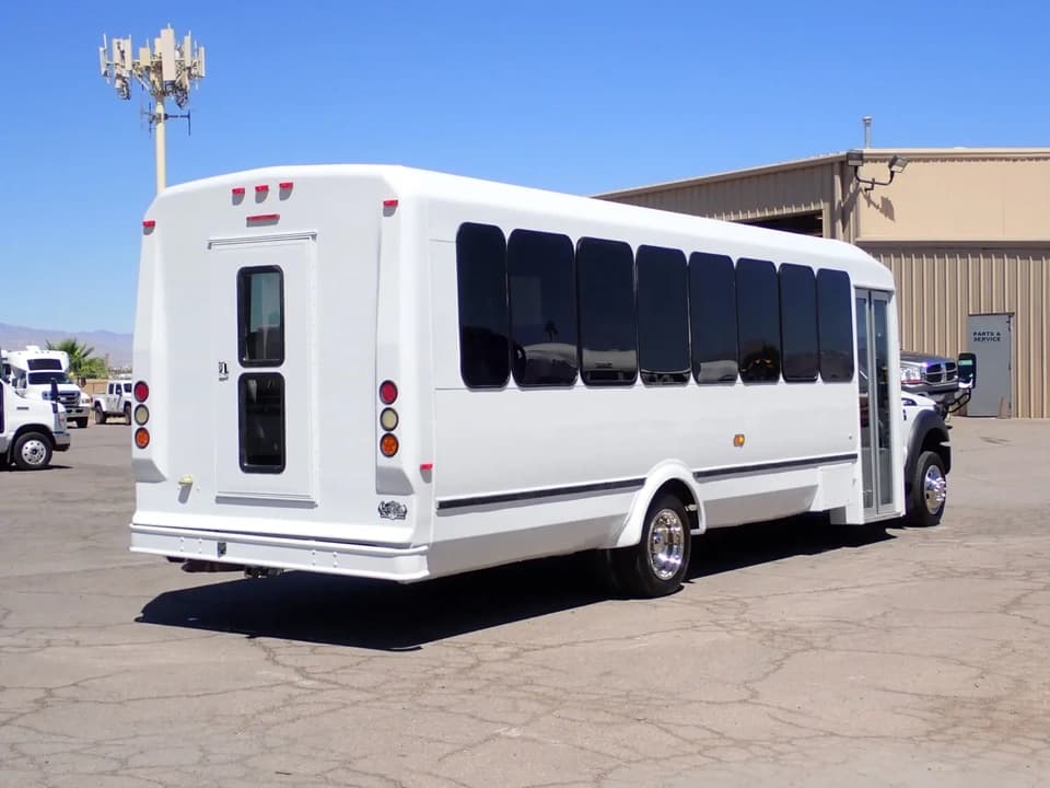 2012 Ford ElDorado Aero Elite Shuttle Bus - Image 7