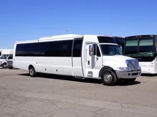 2006 International K38 bus