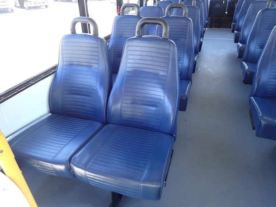 2016 Ford ElDorado Aero Elite ADA Shuttle Bus - Image 7