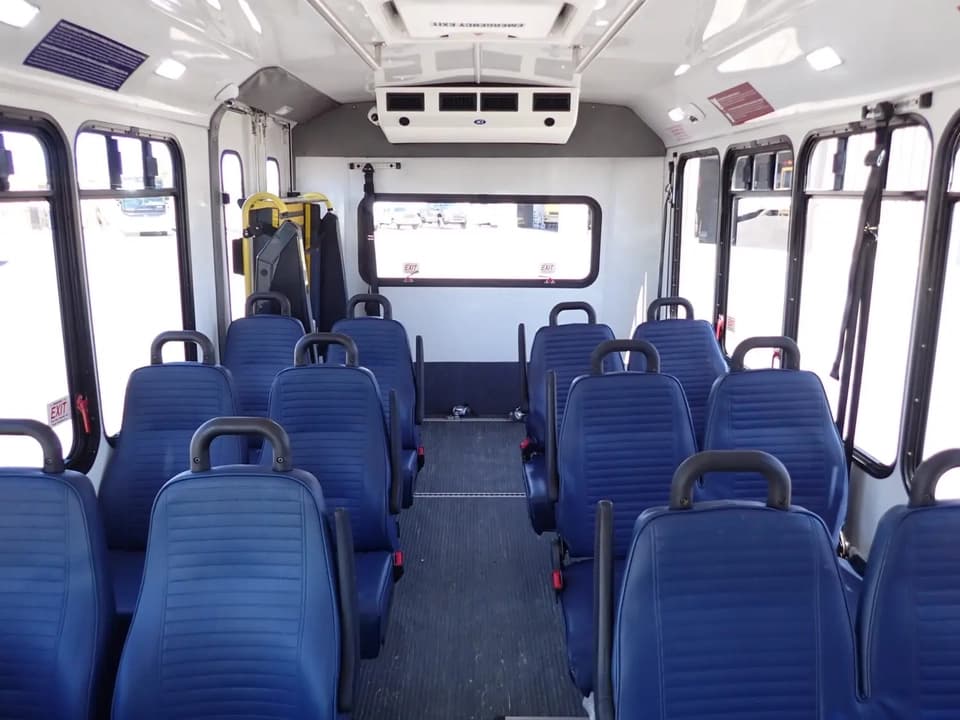 2016 Ford ElDorado Aerotech ADA Shuttle Bus - Image 8