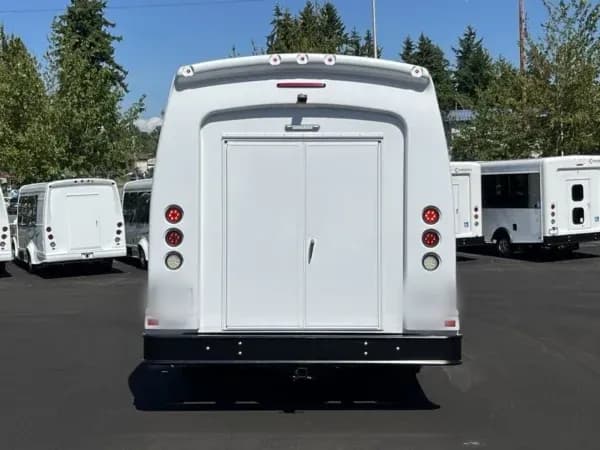 2017 Ford Turtle Top Odyssey Shuttle Bus - Image 6