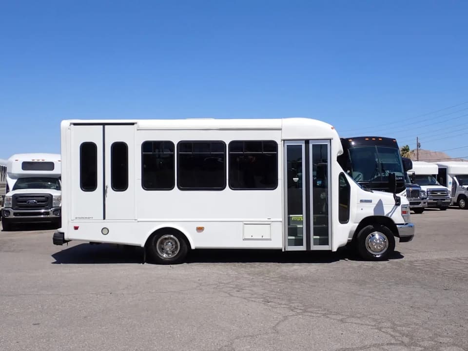 2019 Ford Starcraft Allstar ADA Shuttle Bus - Image 3