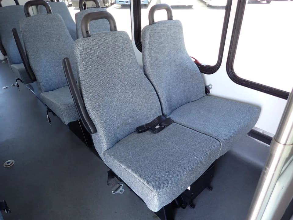 2019 Ford Starcraft Allstar ADA Shuttle Bus - Image 6