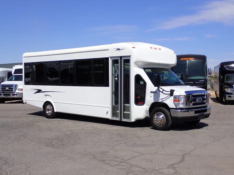 2019 Ford Starcraft Allstar MVP Shuttle Bus - Image 1
