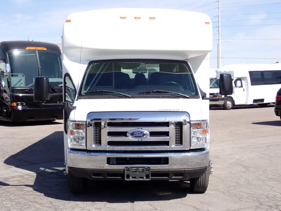 2019 Ford Starcraft Allstar MVP Shuttle Bus - Image 2