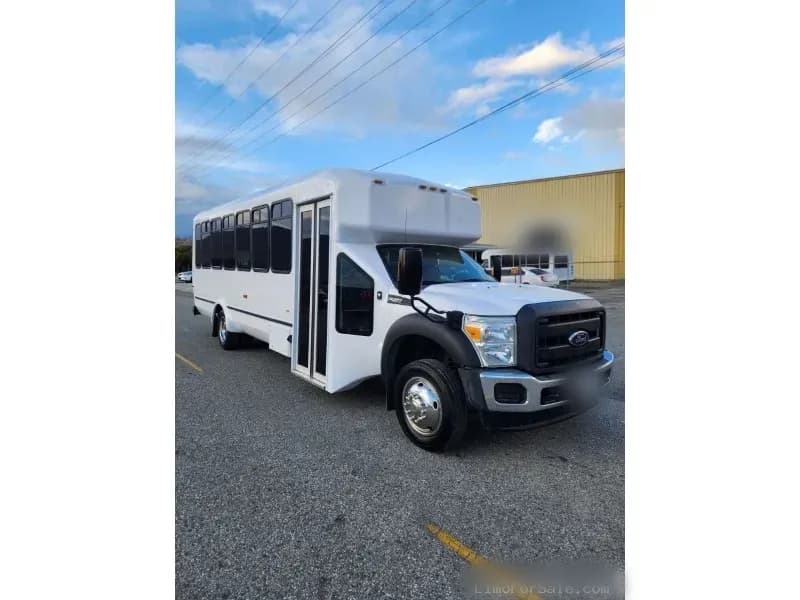 2014 Ford F550 Party Bus - Image 1