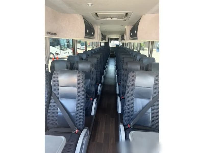 2015 Van Hool C2045 Motorcoach - Image 4