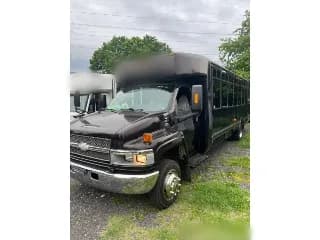 2005 Chevrolet C5500 bus