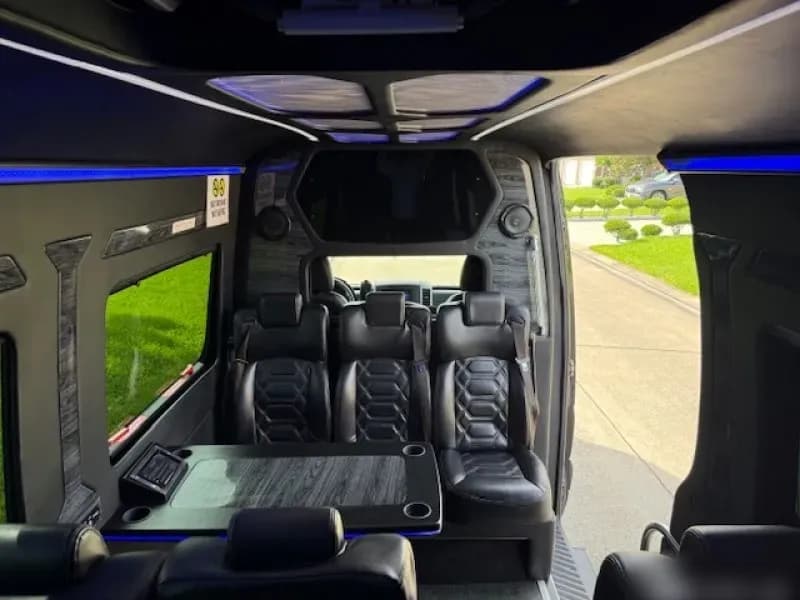 2017 Mercedes-Benz Sprinter Shuttle - Image 10