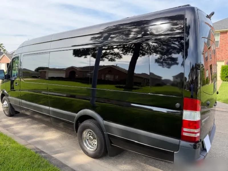 2017 Mercedes-Benz Sprinter Shuttle - Image 4