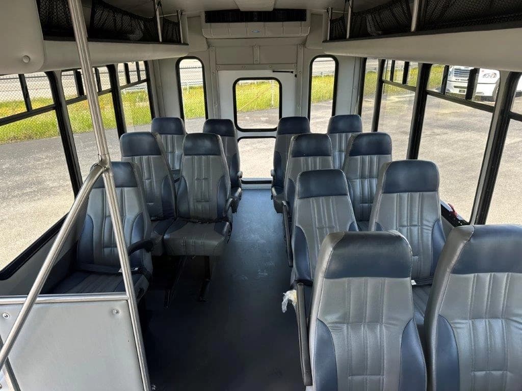 2019 Starcraft Allstar Shuttle Bus - Image 4
