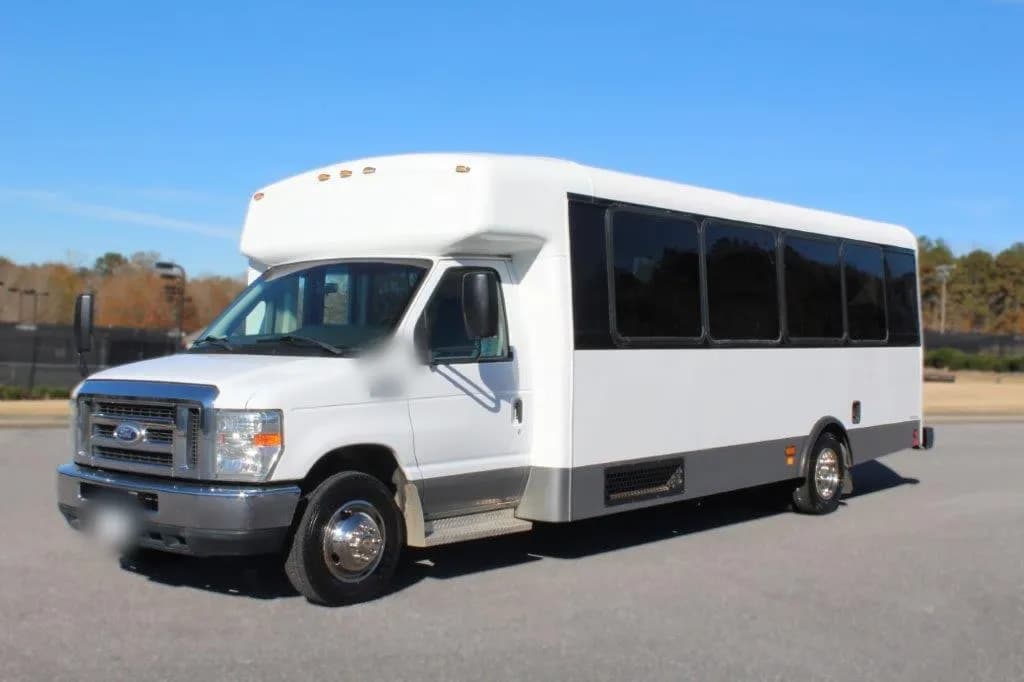 2016 Ford Champion Challenger Shuttle Bus - Image 2