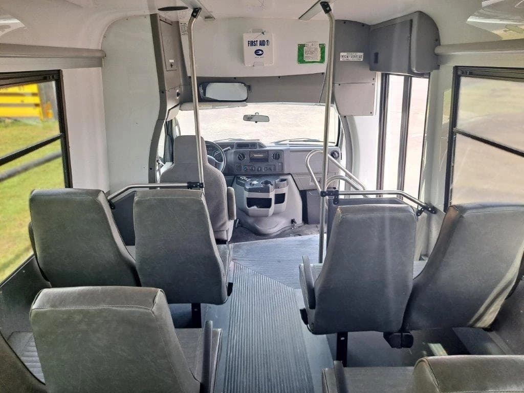 2016 Ford E350 Blue Bird Shuttle Bus - Image 5