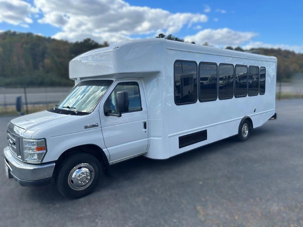 2015 Ford Turtle Top Terra Transit Shuttle Bus - Image 2