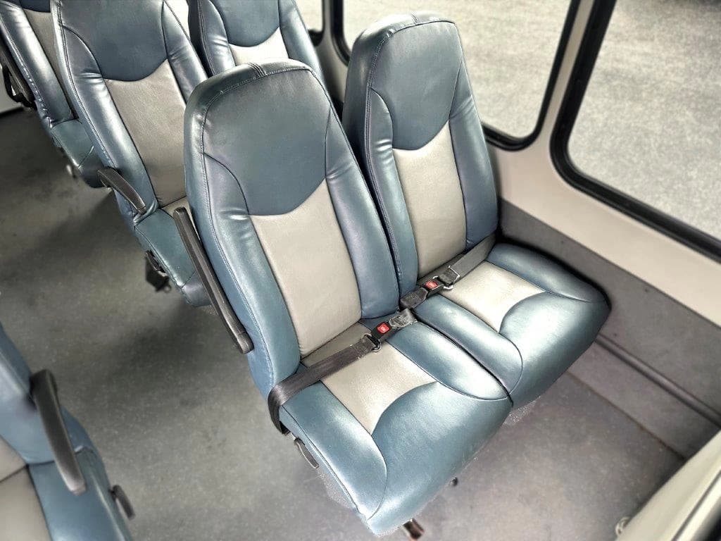 2014 Starcraft Allstar Shuttle Bus - Image 6
