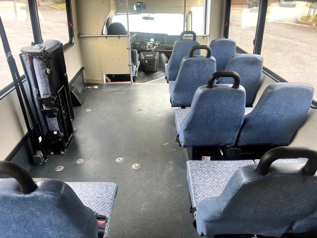 2013 Chevrolet Champion Defender Shuttle Bus - Image 7