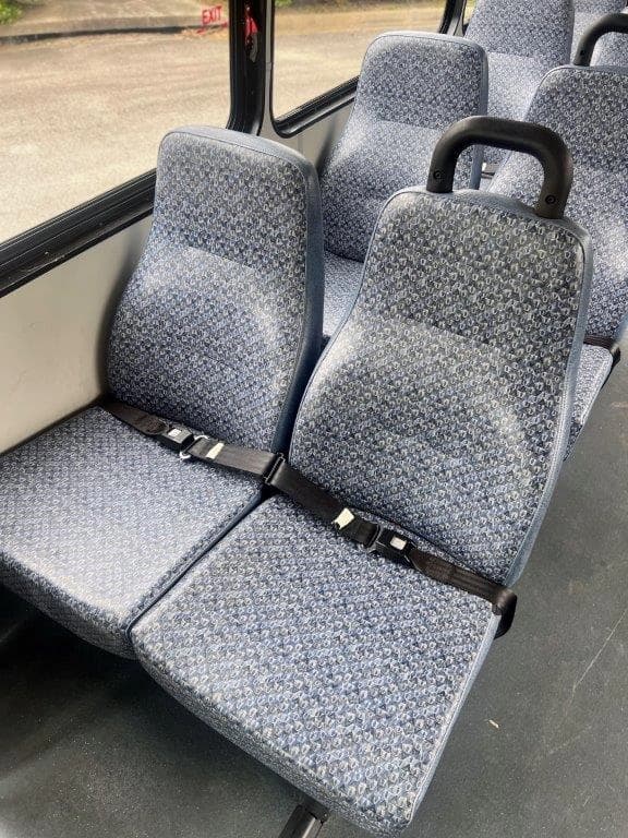 2013 Chevrolet Champion Defender Shuttle Bus - Image 8